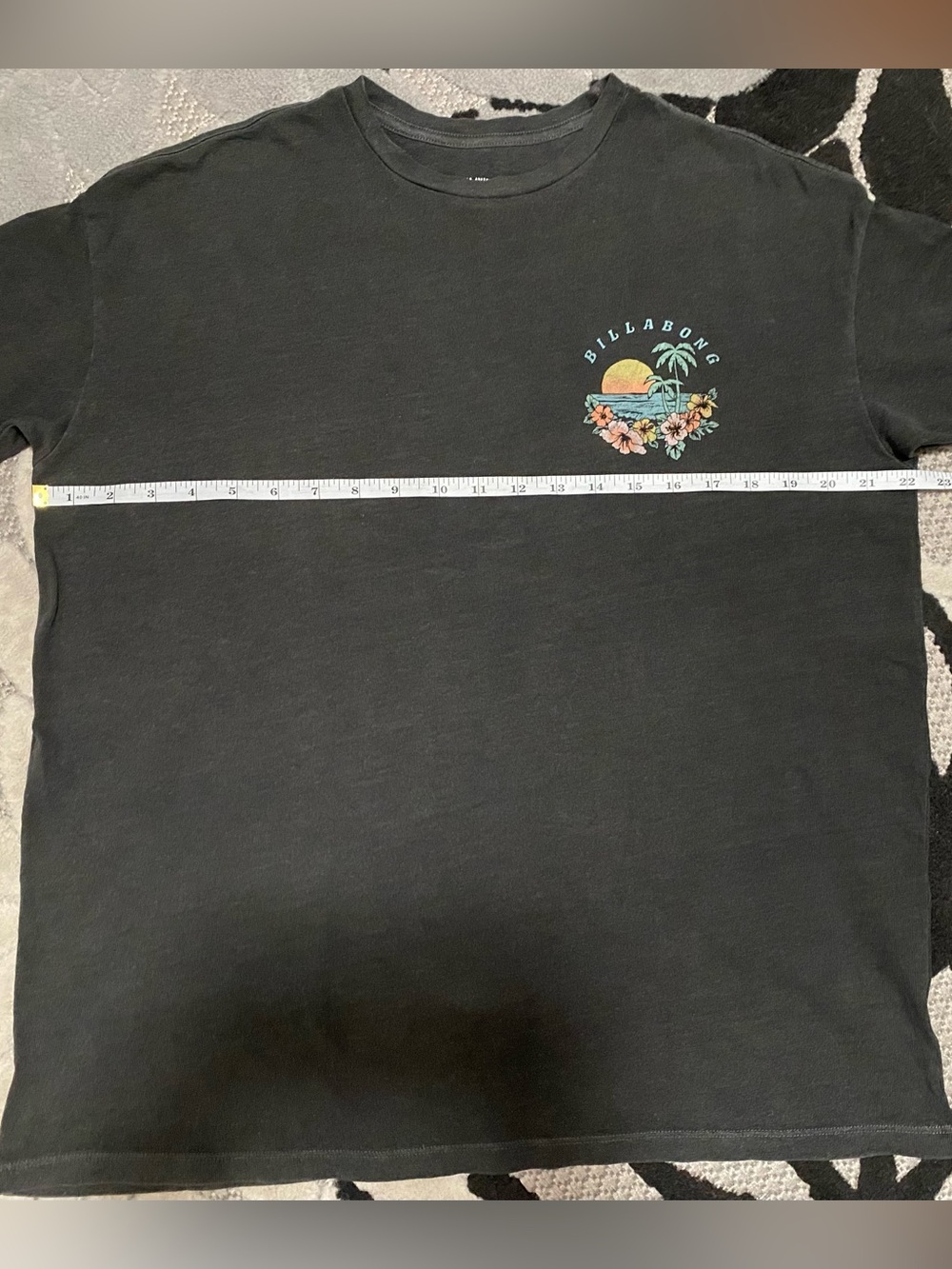 Billabong Woman’s Black Oversized Tee Tropical Feelings Size XS - Picture 5 of 5